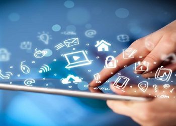 نقش کتابدار در عصر دیجیتال: بازنگری در حرفۀ کتابداری در دوران وفور اطلاعات